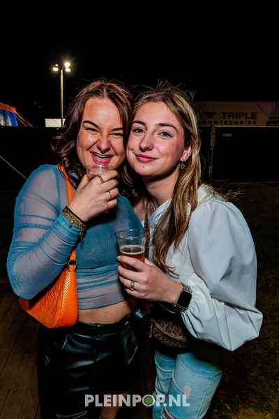 Publiek Bewerkt    (33)